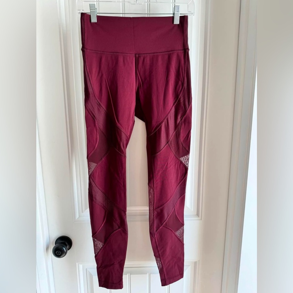 Lululemon leggings, burgundy, size 6
